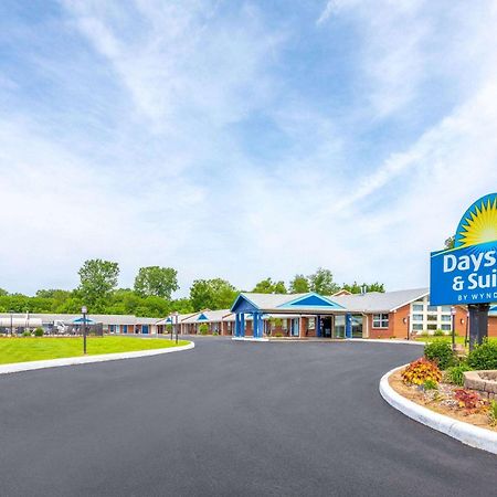 Days Inn By Wyndham Wauseon Εξωτερικό φωτογραφία